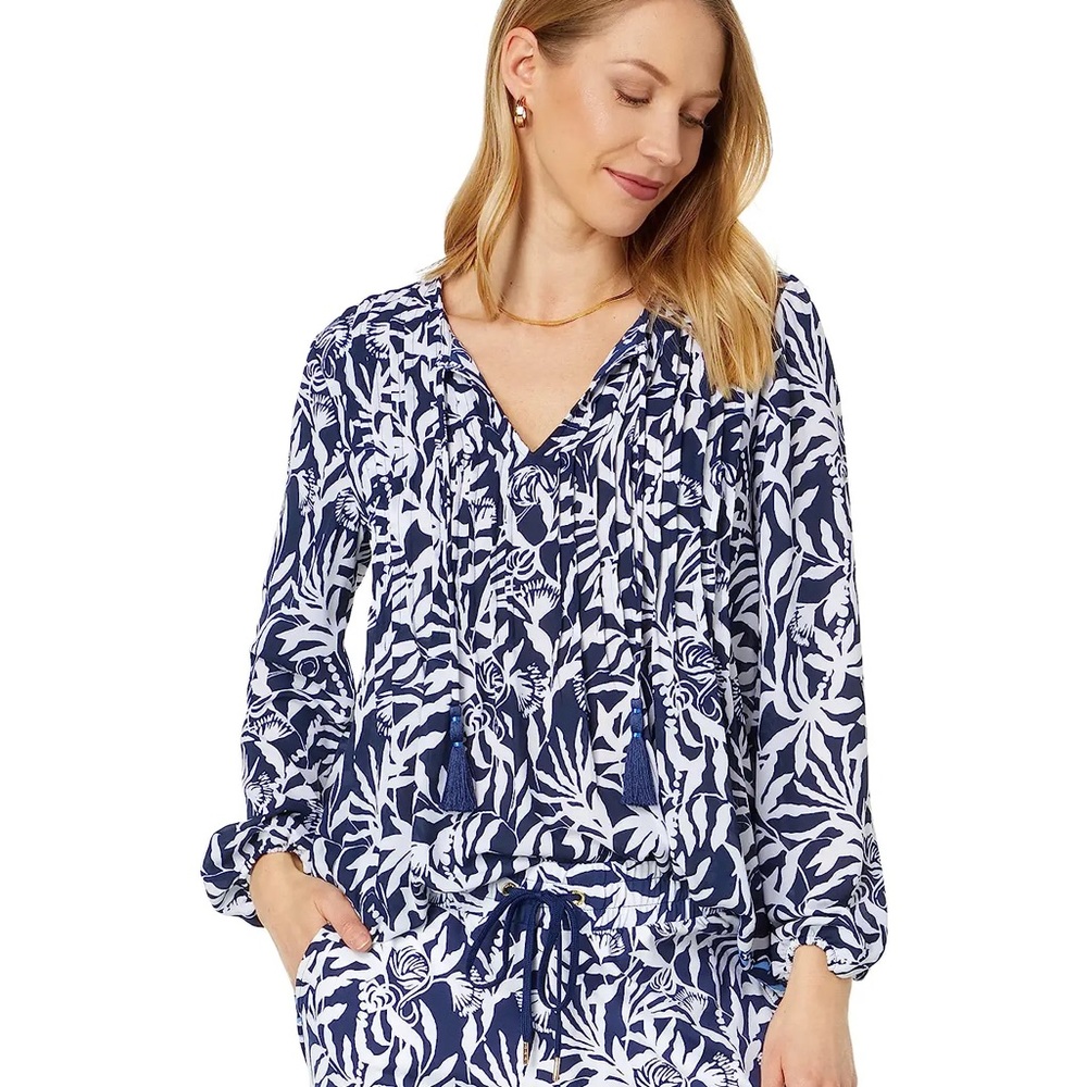 New Lilly Pulitzer Marilina Long Sleeve Tunic Size XS Navy Blue and White